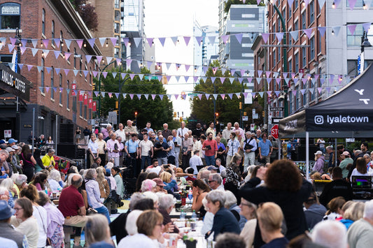 Chor Leoni: A Night In Yaletown
